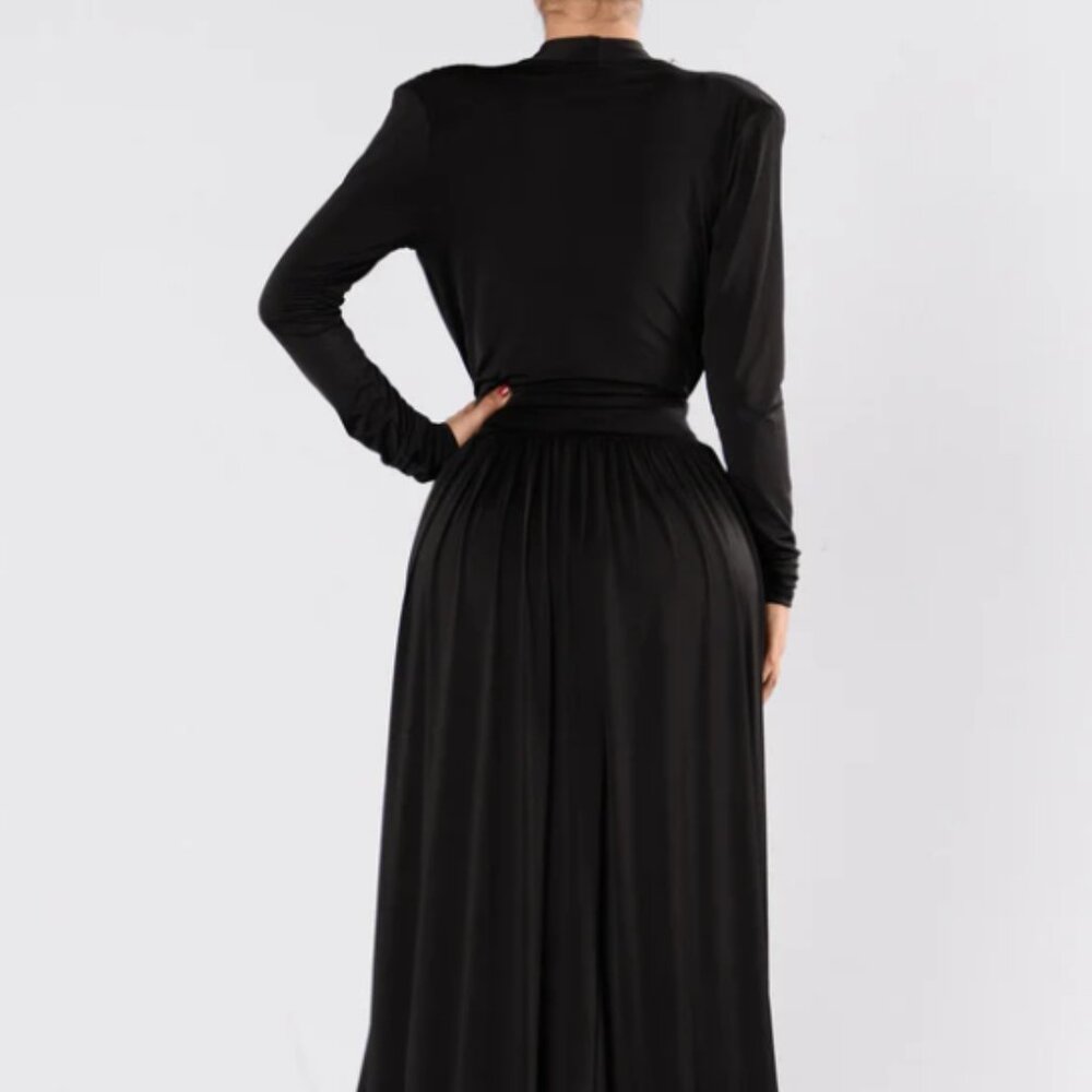 Fashion Nova Shoulder Pad Deep V Neck Double Split Dress